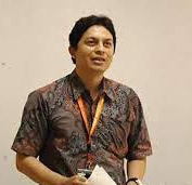 Foto Dr. Maxensius Tri Sambodo